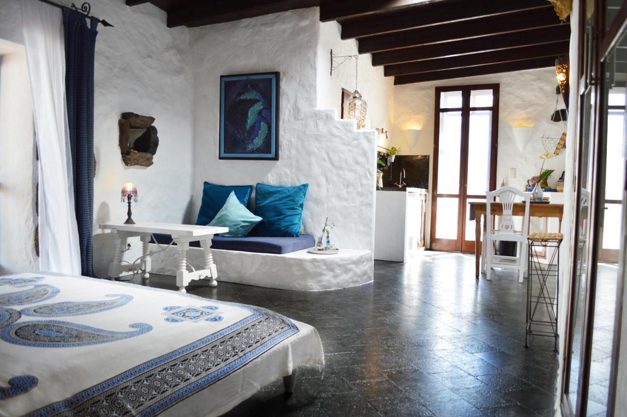 Stylish Getaway With Secluded Patio In Lava Finca Uga Luaran gambar