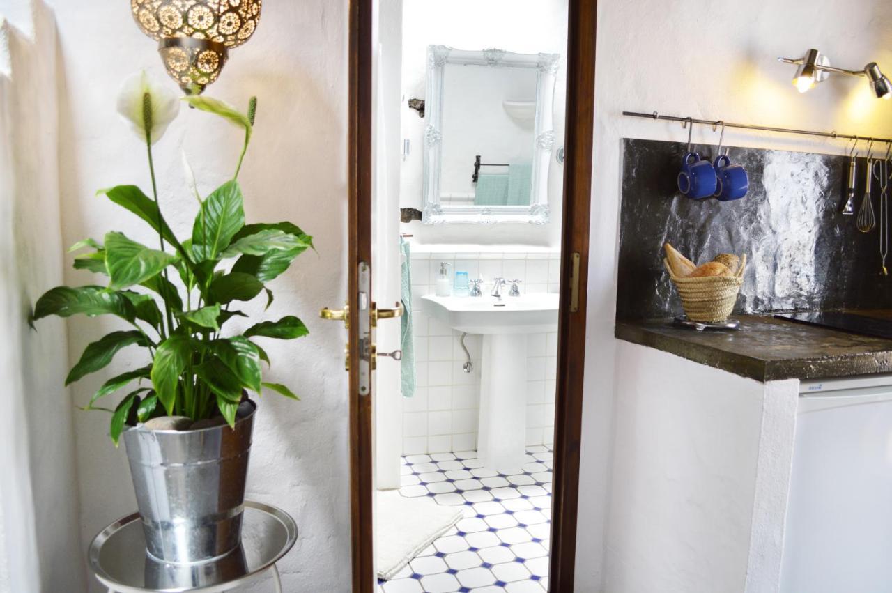 Stylish Getaway With Secluded Patio In Lava Finca Uga Luaran gambar