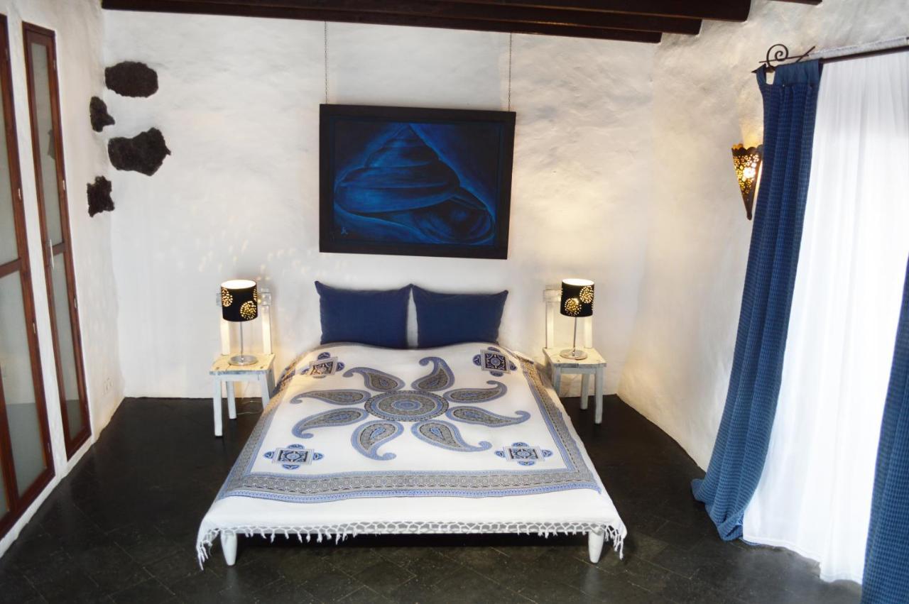 Stylish Getaway With Secluded Patio In Lava Finca Uga Luaran gambar